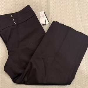 AB Studio Black Capris